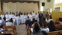 Batismo nas &Aacute;guas: 13 novos membros s&atilde;o batizados em Andrel&acirc;ndia