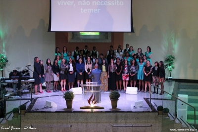 Coral Jovem comemorou 10 Anos no &uacute;ltimo fim de semana - Assista aos v&iacute;deos e veja as fotos