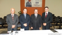 Na foto: Ir. Jos&eacute; Divilson, Ir. Eduardo Mendes (Membros da Comiss&atilde;o Eleitoral), Pr. Orlando Dias (Pr. Presidente) e Pr. Luiz Ricardo (Secret&aacute;rio de Minist&eacute;rio e Presidente da Comiss&atilde;o Eleitoral)